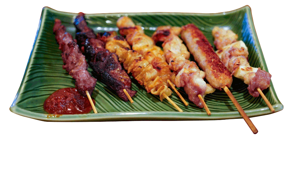 焼き鳥の盛り合わせの写真
